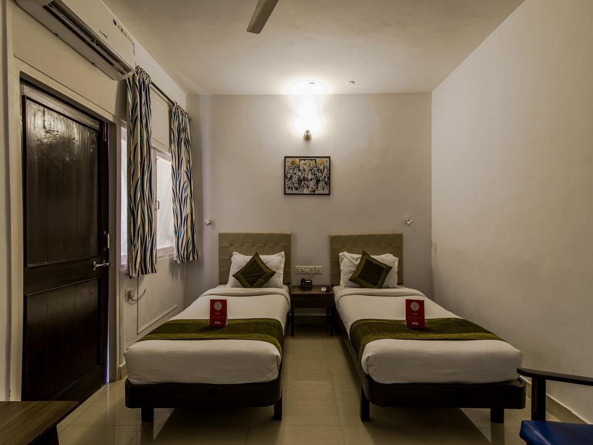 Goa Oyo 10241 Hotel Mayfair מראה חיצוני תמונה