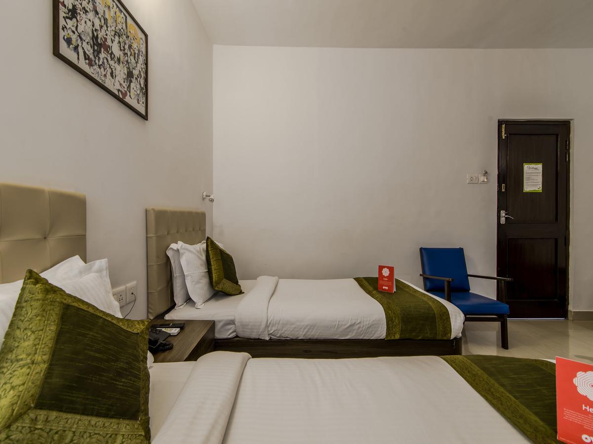 Goa Oyo 10241 Hotel Mayfair מראה חיצוני תמונה